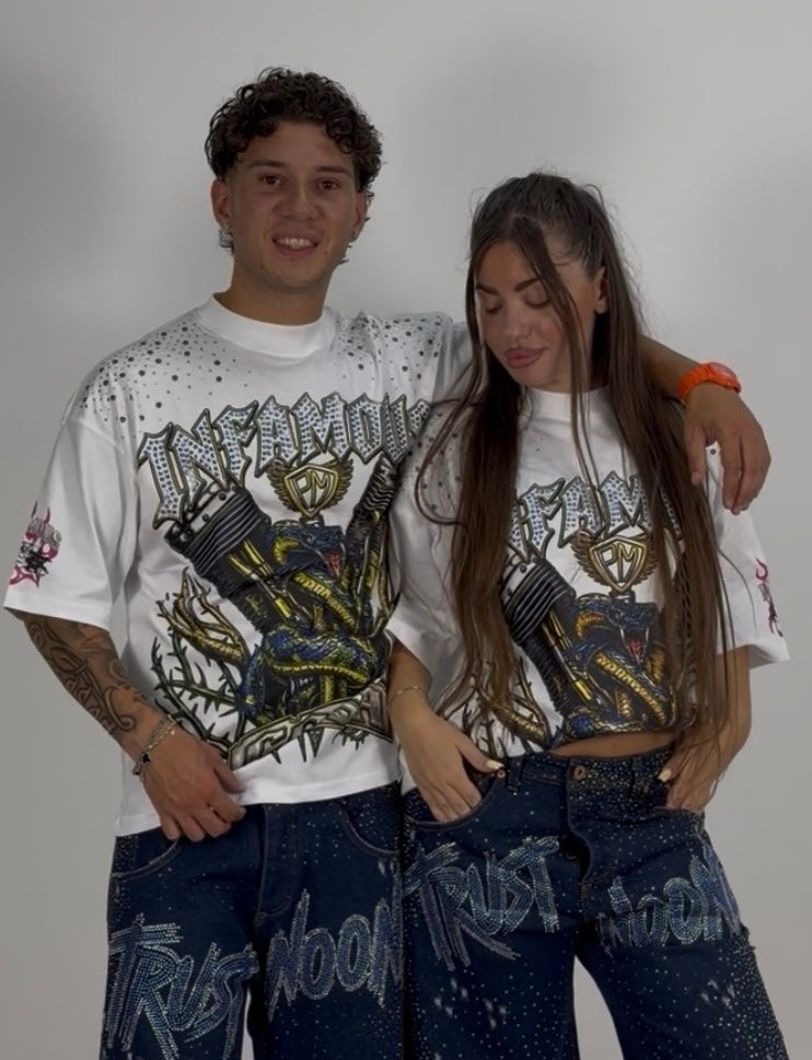 T-shirt cianotic infamous