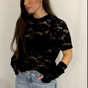 T-shirt Over Pizzo con Manicotto